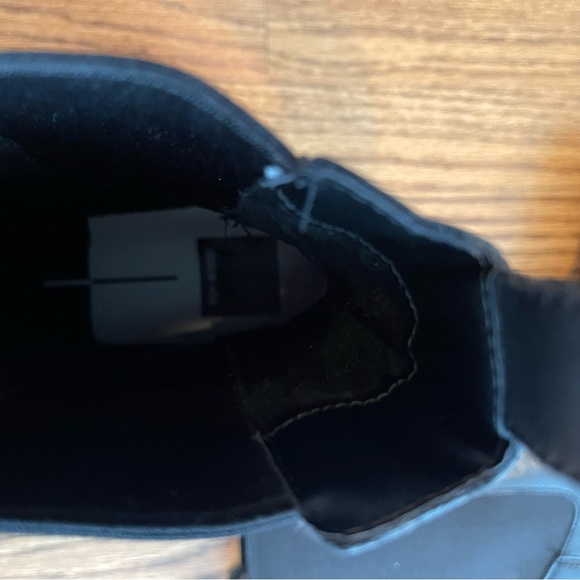 Dolce Vita Shadie Waterproof Pointed Toe Chelsea Boot - Picture 11 of 14